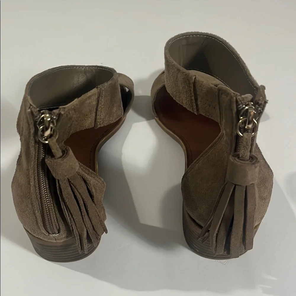 Rock & Candy Elegant Tan Suede Women's Sandals
